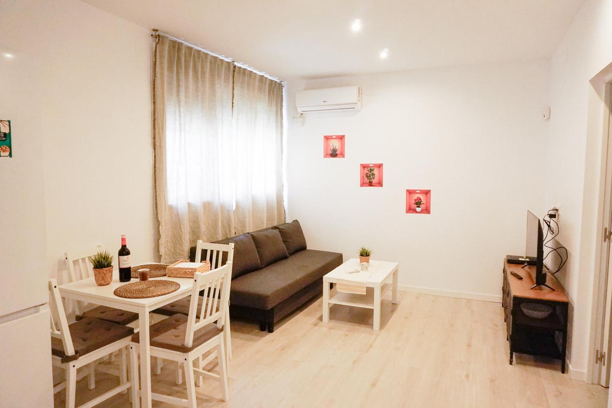 Martina I Apartment Malaga Luaran gambar