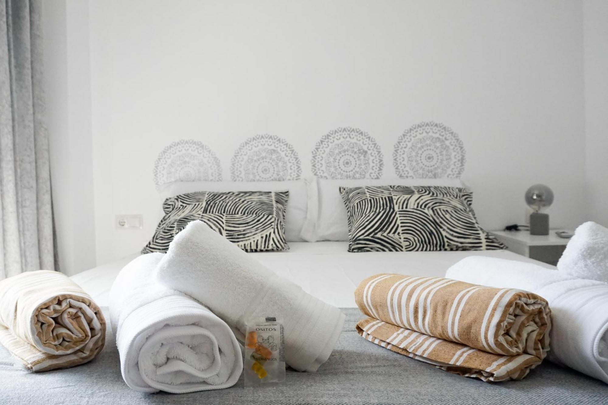 Martina I Apartment Malaga Luaran gambar