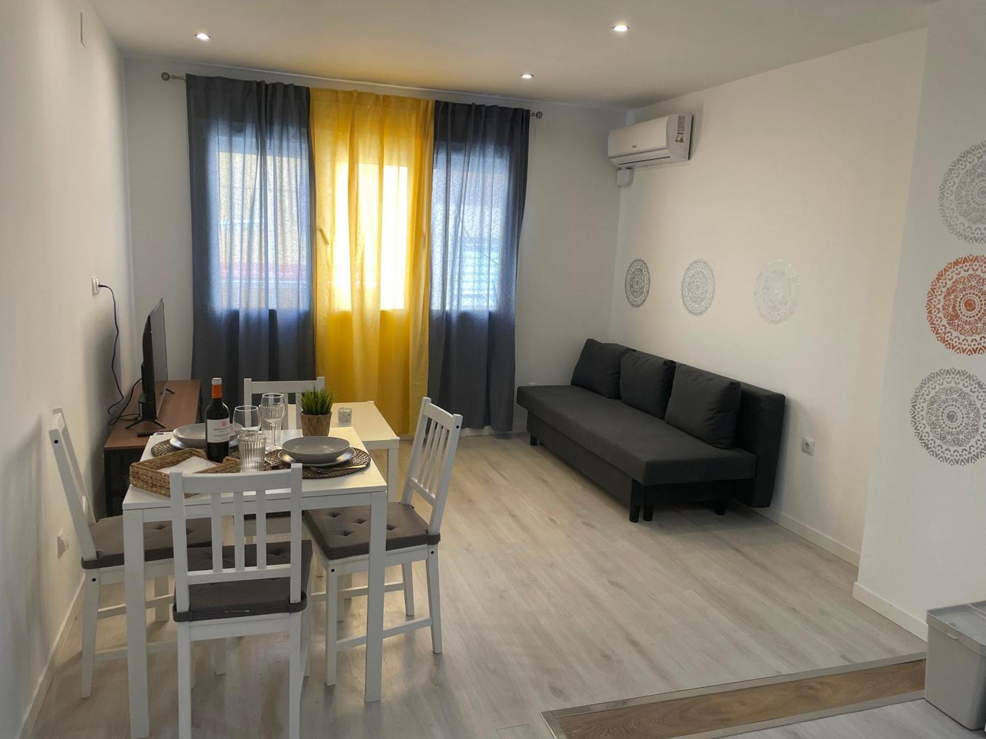 Martina I Apartment Malaga Luaran gambar